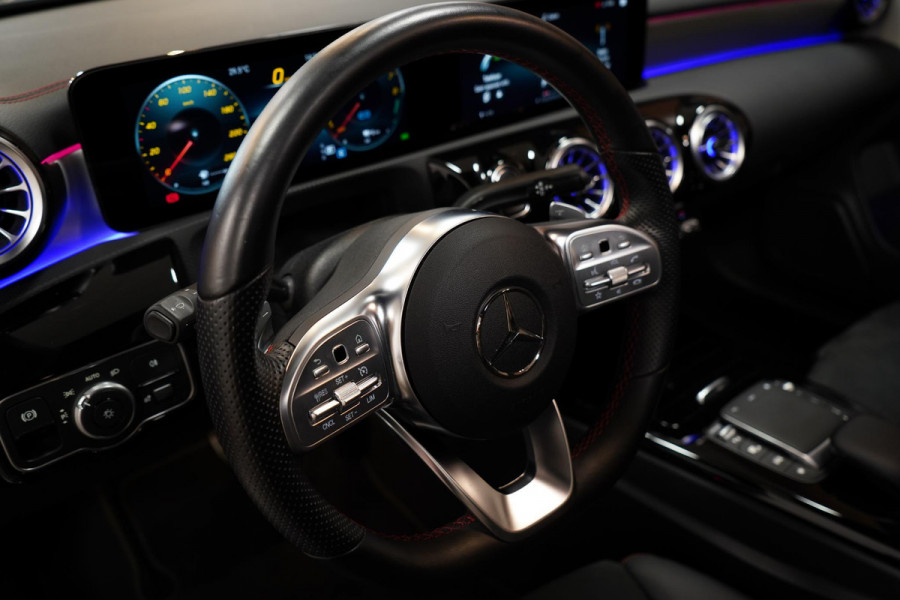 Mercedes-Benz CLA-Klasse 250 e AMG PANO|MEMORY|KEYLESS|