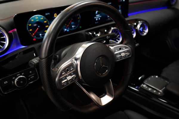 Mercedes-Benz CLA-Klasse 250 e AMG PANO|MEMORY|KEYLESS|