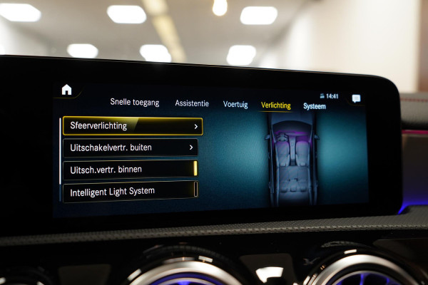 Mercedes-Benz CLA-Klasse 250 e AMG PANO|MEMORY|KEYLESS|