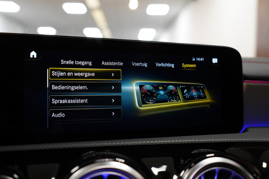 Mercedes-Benz CLA-Klasse 250 e AMG PANO|MEMORY|KEYLESS|