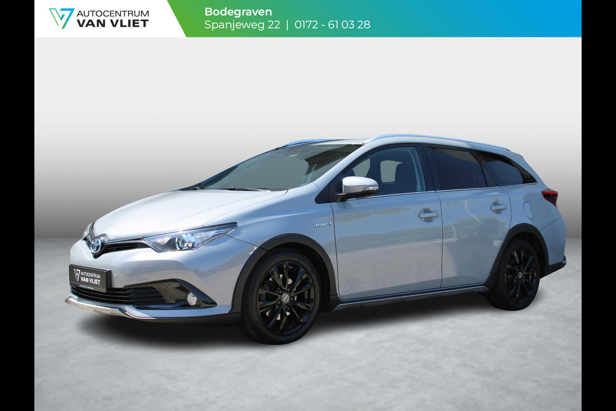 Toyota Auris Touring Sports 1.8 Hybrid Dynamic | STOELVERWARMING | NAVIGATIE | CRUISE CONTROL |