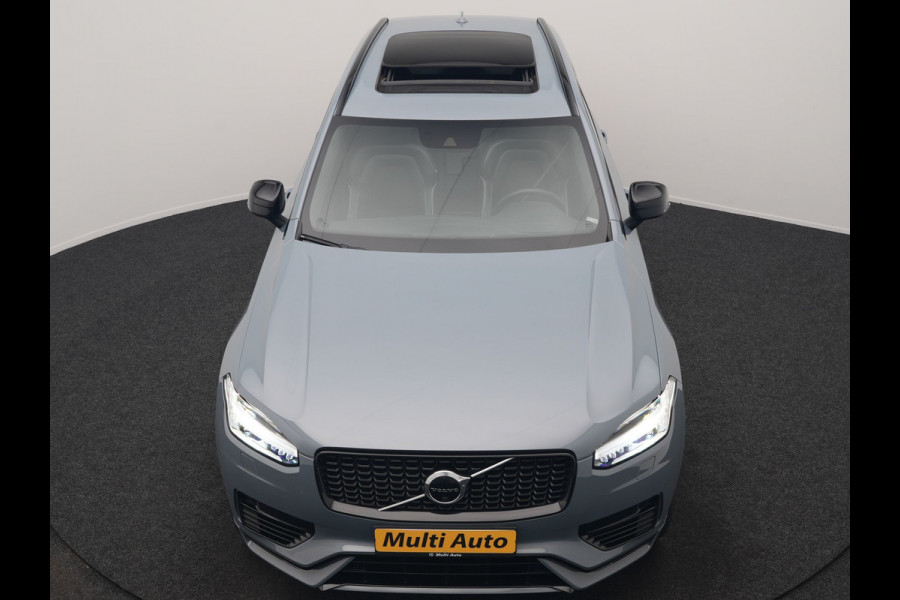 Volvo XC90 T8 Recharge AWD R-Design 7 Pers Long Range PHEV 456pk Dealer O.H | Luchtvering | Trekhaak Af Fabriek | Panodak | 360 Camera | Adaptive Cruise | Harman  / Kardon | Alcantara Sportstoelen Memory & Verwarmd | Keyless | Pilot Assist | Apple Carplay | Stuur Verwarmd | BLIS | Adaptive LED | Navigatie | Virtual | DAB | 22"L.M | Plug In Hybrid |
