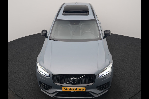 Volvo XC90 T8 Recharge AWD R-Design 7 Pers Long Range PHEV 456pk Dealer O.H | Luchtvering | Trekhaak Af Fabriek | Panodak | 360 Camera | Adaptive Cruise | Harman  / Kardon | Alcantara Sportstoelen Memory & Verwarmd | Keyless | Pilot Assist | Apple Carplay | Stuur Verwarmd | BLIS | Adaptive LED | Navigatie | Virtual | DAB | 22"L.M | Plug In Hybrid |