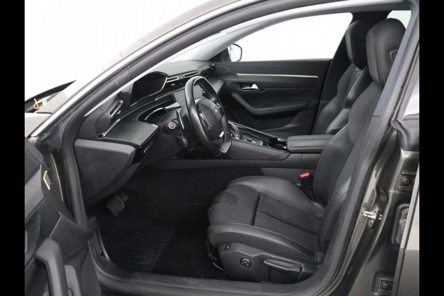 Peugeot 508 1.6 HYbrid Allure | Trekhaak | Adaptive cruise | Half leder | Carplay | Camera | Navigatie | Full LED | Side Assist | Parkeerhulp | Climate control | PHEV | Plug In
