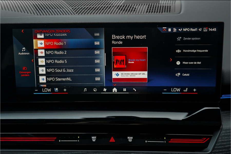BMW 5 Serie Touring 530e M-Sport Pro B&W HUD ACC Iconic M-Performance 21"