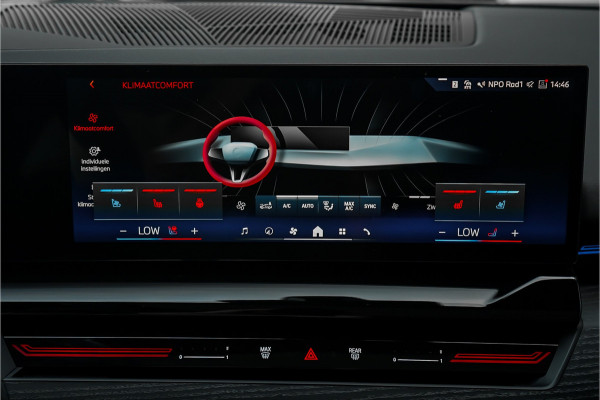 BMW 5 Serie Touring 530e M-Sport Pro B&W HUD ACC Iconic M-Performance 21"
