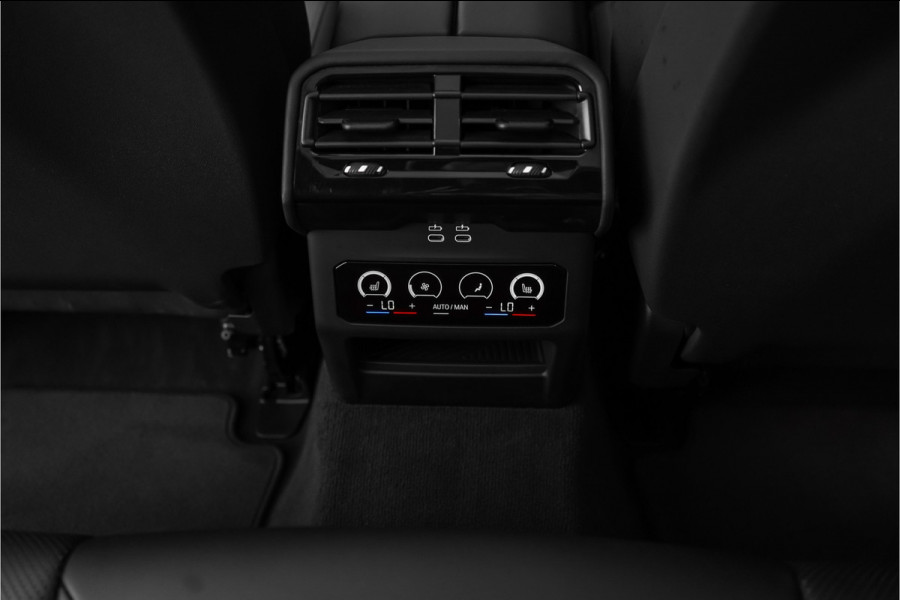 BMW 5 Serie Touring 530e M-Sport Pro B&W HUD ACC Iconic M-Performance 21"