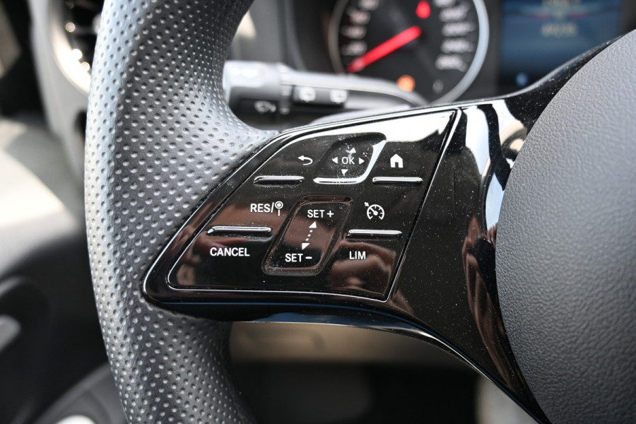 Mercedes-Benz Vito 116 CDI DC L3 Pro LED, 2500 kg trekhaak, Navigatie en Smartphone integratie, Etc.