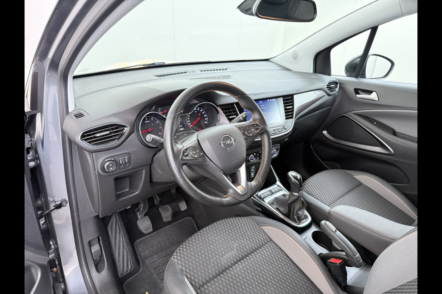 Opel Crossland X 1.2 Turbo 111PK Stoel+Stuurverwarming Two-Tone Navi Ecc Apple Carplay Android Auto Pdc Innovation Cruise Control Regen-Lichtsensor Lmv Led Isofix USB Dealeronderhouden