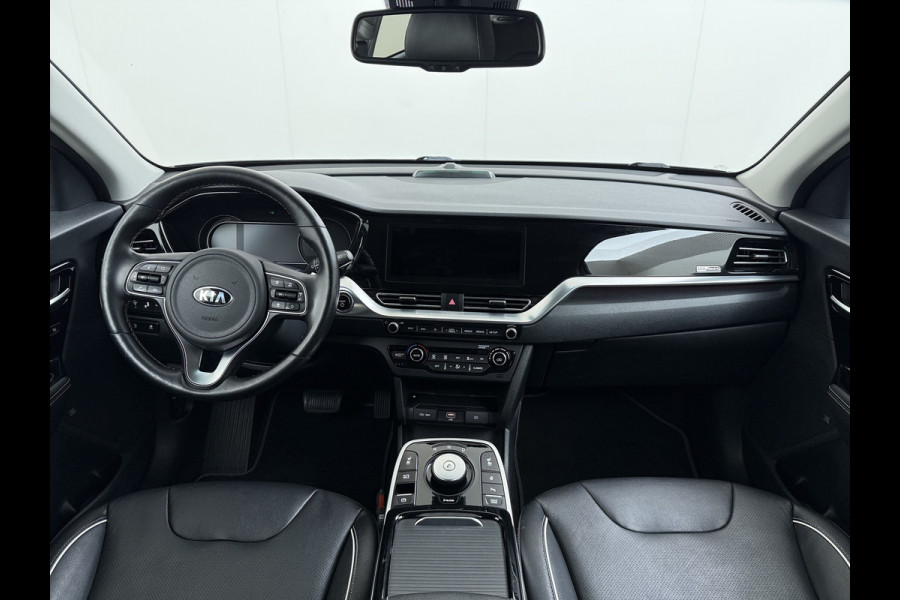 Kia e-Niro ExecutiveLine 64kWh Warmtepomp Leder+Verwarmd+Geventileerd JBL®-Audio Adap.Cruise Elek.Stoel+Memory Stuur+Achterbankverwarming N SOH 100% Apple Carplay/Android Auto Keyless Privacy Glas Led Lmv Isofix Lane Assist VESS DAB Origineel Nederlandse Auto