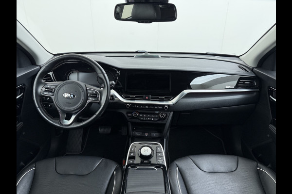 Kia e-Niro ExecutiveLine 64kWh Warmtepomp Leder+Verwarmd+Geventileerd JBL®-Audio Adap.Cruise Elek.Stoel+Memory Stuur+Achterbankverwarming N SOH 100% Apple Carplay/Android Auto Keyless Privacy Glas Led Lmv Isofix Lane Assist VESS DAB Origineel Nederlandse Auto
