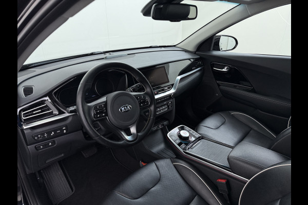 Kia e-Niro ExecutiveLine 64kWh Warmtepomp Leder+Verwarmd+Geventileerd JBL®-Audio Adap.Cruise Elek.Stoel+Memory Stuur+Achterbankverwarming N SOH 100% Apple Carplay/Android Auto Keyless Privacy Glas Led Lmv Isofix Lane Assist VESS DAB Origineel Nederlandse Auto