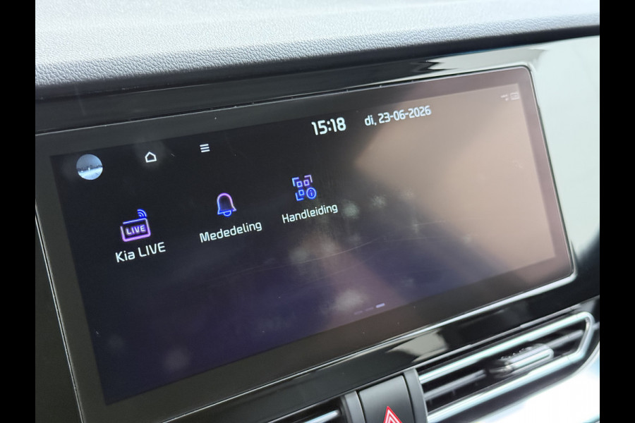 Kia e-Niro ExecutiveLine 64kWh Warmtepomp Leder+Verwarmd+Geventileerd JBL®-Audio Adap.Cruise Elek.Stoel+Memory Stuur+Achterbankverwarming N SOH 100% Apple Carplay/Android Auto Keyless Privacy Glas Led Lmv Isofix Lane Assist VESS DAB Origineel Nederlandse Auto