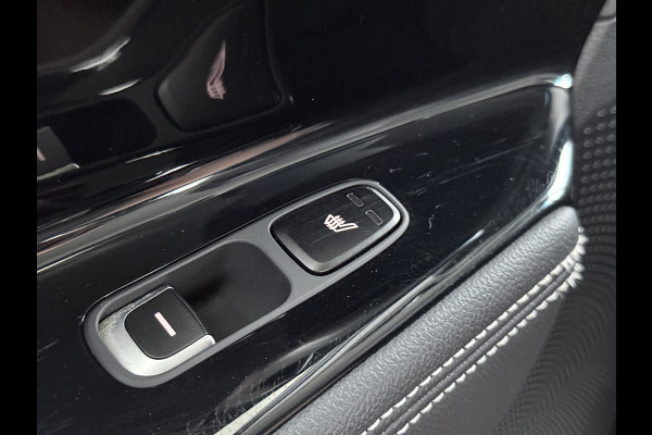 Kia e-Niro ExecutiveLine 64kWh Warmtepomp Leder+Verwarmd+Geventileerd JBL®-Audio Adap.Cruise Elek.Stoel+Memory Stuur+Achterbankverwarming N SOH 100% Apple Carplay/Android Auto Keyless Privacy Glas Led Lmv Isofix Lane Assist VESS DAB Origineel Nederlandse Auto