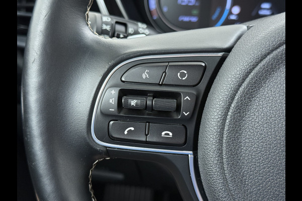 Kia e-Niro ExecutiveLine 64kWh Warmtepomp Leder+Verwarmd+Geventileerd JBL®-Audio Adap.Cruise Elek.Stoel+Memory Stuur+Achterbankverwarming N SOH 100% Apple Carplay/Android Auto Keyless Privacy Glas Led Lmv Isofix Lane Assist VESS DAB Origineel Nederlandse Auto