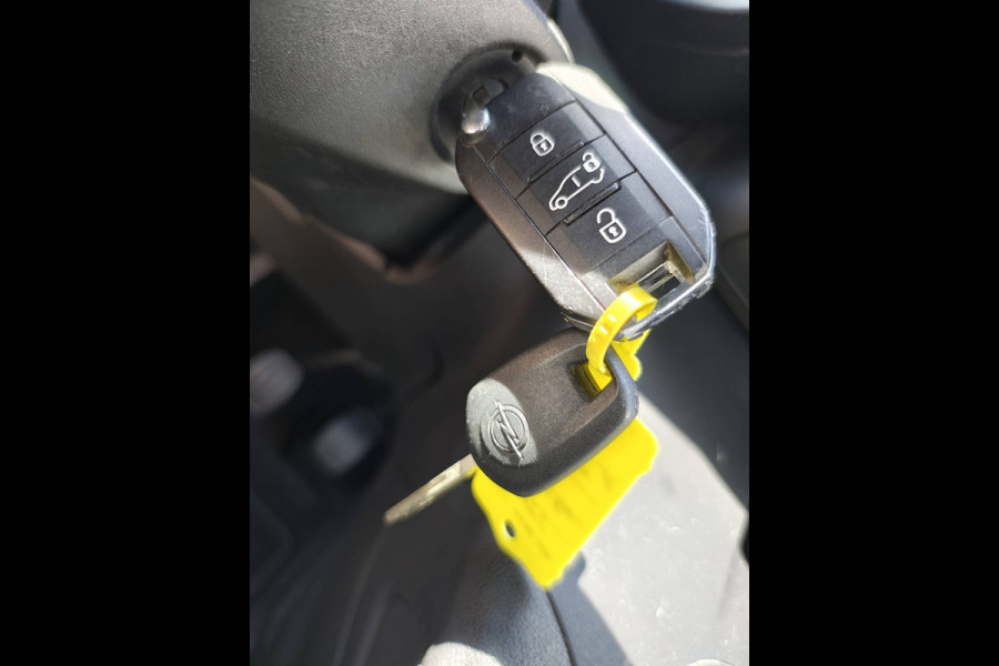 Opel Combo 1.5D 102PK L2H1 Euro 6 Airco Pdc Cruise Control Edition Achterdeuren Schuifdeur PVC Vloer