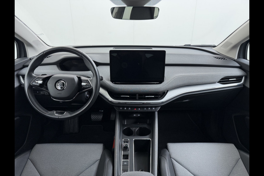 Škoda ENYAQ iV 60 SOH 91% Warmtepomp Adap.Cruise Stuur+Stoelverwarming Camera 3-Zone Ecc Navi Apple Carplay Android Auto Keyless Advanced Pdc Lane Assist Dodehoek Assist Lmv 19" Bluetooth DAB Virtual Cockpit Verkeersbord Detectie 1e Eigenaar Origineel Nederlandse Auto Dealeronderhouden