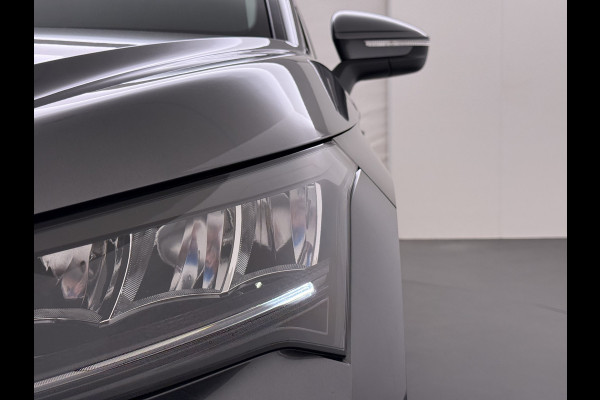 Škoda ENYAQ iV 60 SOH 91% Warmtepomp Adap.Cruise Stuur+Stoelverwarming Camera 3-Zone Ecc Navi Apple Carplay Android Auto Keyless Advanced Pdc Lane Assist Dodehoek Assist Lmv 19" Bluetooth DAB Virtual Cockpit Verkeersbord Detectie 1e Eigenaar Origineel Nederlandse Auto Dealeronderhouden