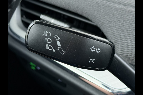 Škoda ENYAQ iV 60 SOH 91% Warmtepomp Adap.Cruise Stuur+Stoelverwarming Camera 3-Zone Ecc Navi Apple Carplay Android Auto Keyless Advanced Pdc Lane Assist Dodehoek Assist Lmv 19" Bluetooth DAB Virtual Cockpit Verkeersbord Detectie 1e Eigenaar Origineel Nederlandse Auto Dealeronderhouden
