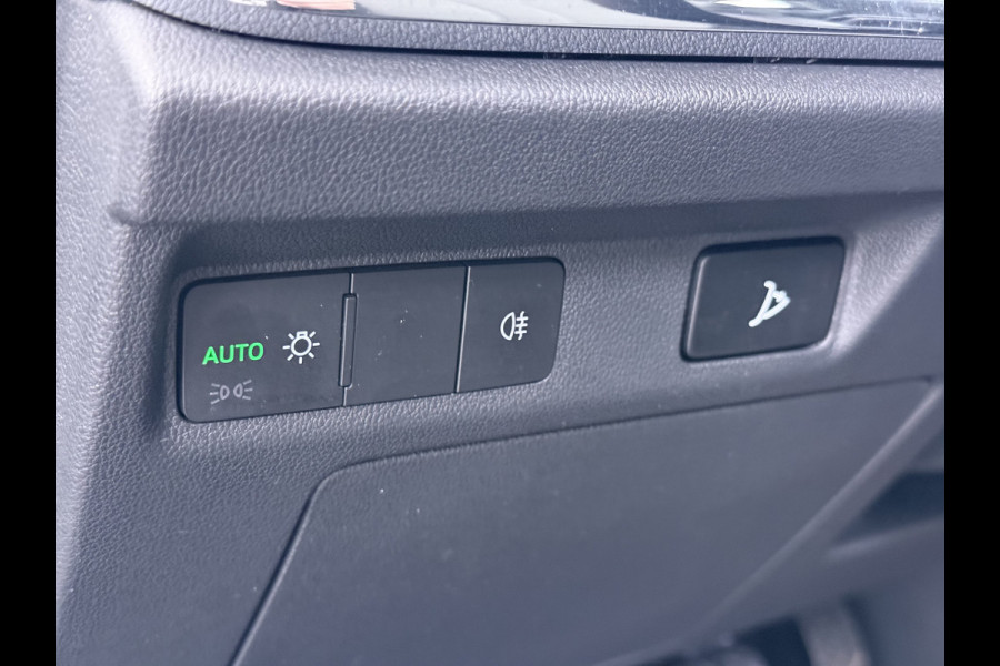 Škoda ENYAQ iV 60 SOH 91% Warmtepomp Adap.Cruise Stuur+Stoelverwarming Camera 3-Zone Ecc Navi Apple Carplay Android Auto Keyless Advanced Pdc Lane Assist Dodehoek Assist Lmv 19" Bluetooth DAB Virtual Cockpit Verkeersbord Detectie 1e Eigenaar Origineel Nederlandse Auto Dealeronderhouden