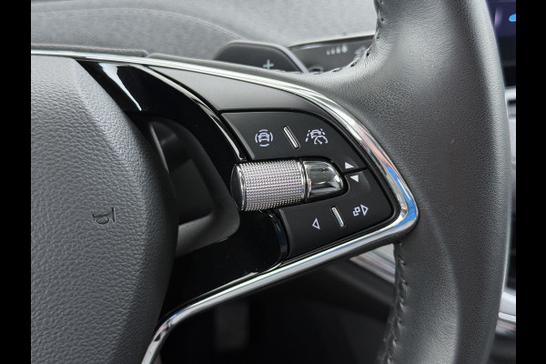 Škoda ENYAQ iV 60 SOH 91% Warmtepomp Adap.Cruise Stuur+Stoelverwarming Camera 3-Zone Ecc Navi Apple Carplay Android Auto Keyless Advanced Pdc Lane Assist Dodehoek Assist Lmv 19" Bluetooth DAB Virtual Cockpit Verkeersbord Detectie 1e Eigenaar Origineel Nederlandse Auto Dealeronderhouden