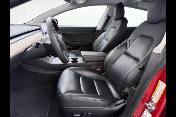 Tesla Model 3 Long Range AWD 75kWh Facelift Warmtepomp Elek.Achterklep Draadloze Tel.lader Leder Panoramadak Adap.Cruise Camera's Navi Ecc Sto Intel Atom® Lmv Lane Assist Dodehoekwaarschuwing Keyless Elek.Stoelen+Memory Google®-Maps Fabrieksgarantie op motor en accu tot 17-11-2028/192.000km