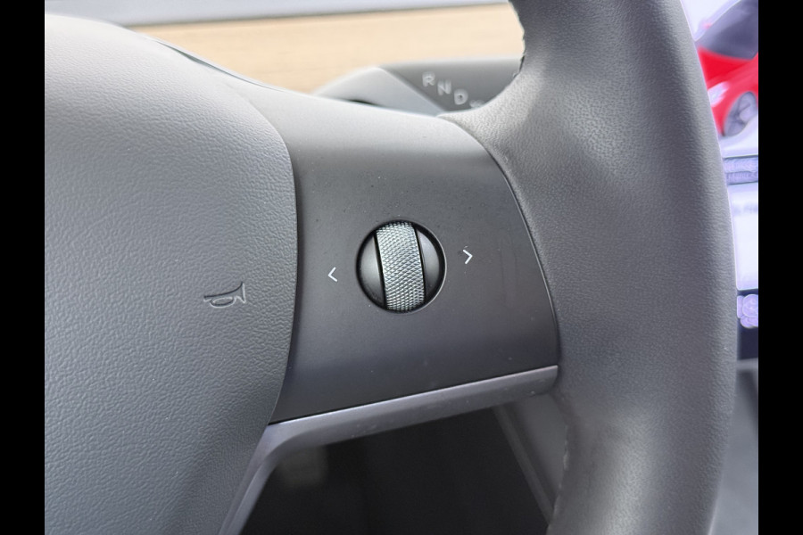 Tesla Model 3 Long Range AWD 75kWh Facelift Warmtepomp Elek.Achterklep Draadloze Tel.lader Leder Panoramadak Adap.Cruise Camera's Navi Ecc Sto Intel Atom® Lmv Lane Assist Dodehoekwaarschuwing Keyless Elek.Stoelen+Memory Google®-Maps Fabrieksgarantie op motor en accu tot 17-11-2028/192.000km