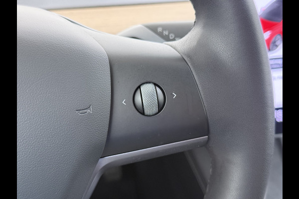 Tesla Model 3 Long Range AWD 75kWh Facelift Warmtepomp Elek.Achterklep Draadloze Tel.lader Leder Panoramadak Adap.Cruise Camera's Navi Ecc Sto Intel Atom® Lmv Lane Assist Dodehoekwaarschuwing Keyless Elek.Stoelen+Memory Google®-Maps Fabrieksgarantie op motor en accu tot 17-11-2028/192.000km