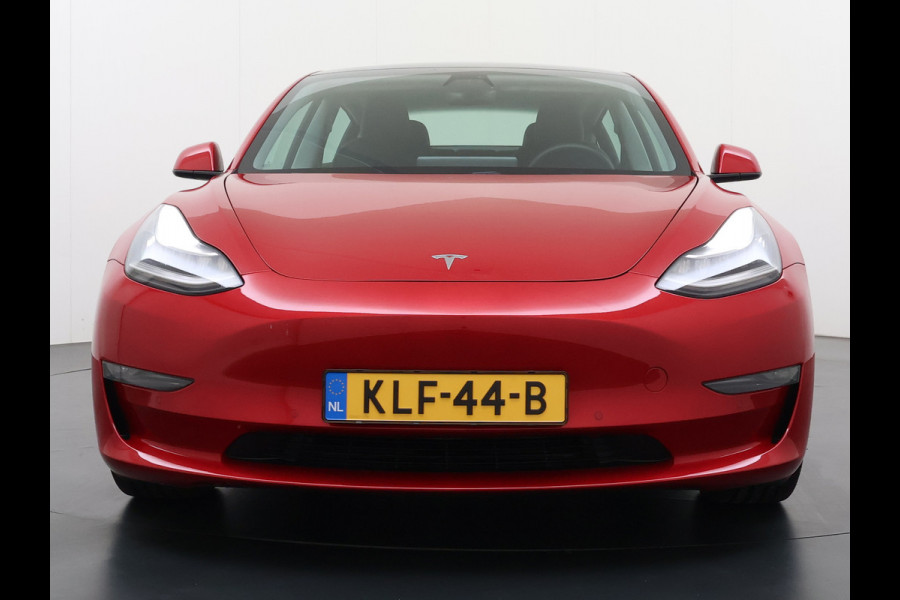 Tesla Model 3 Long Range AWD 75kWh Facelift Warmtepomp Elek.Achterklep Draadloze Tel.lader Leder Panoramadak Adap.Cruise Camera's Navi Ecc Sto Intel Atom® Lmv Lane Assist Dodehoekwaarschuwing Keyless Elek.Stoelen+Memory Google®-Maps Fabrieksgarantie op motor en accu tot 17-11-2028/192.000km