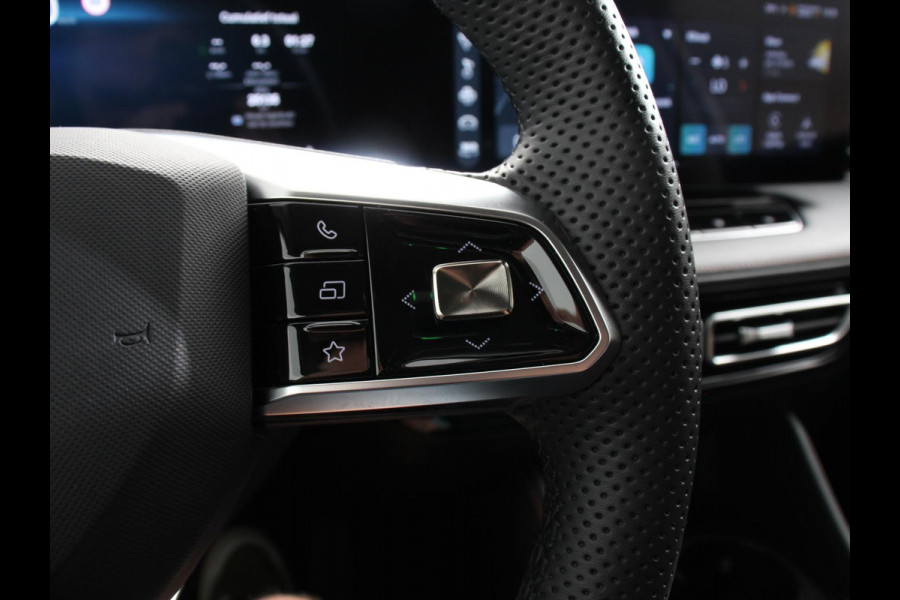 MG HS 1.5 PHEV Luxury Automaat Navigatie Apple Carplay/Android Auto Airco Cruise Control Lichtmetalen velgen Digitaal Dashboard
