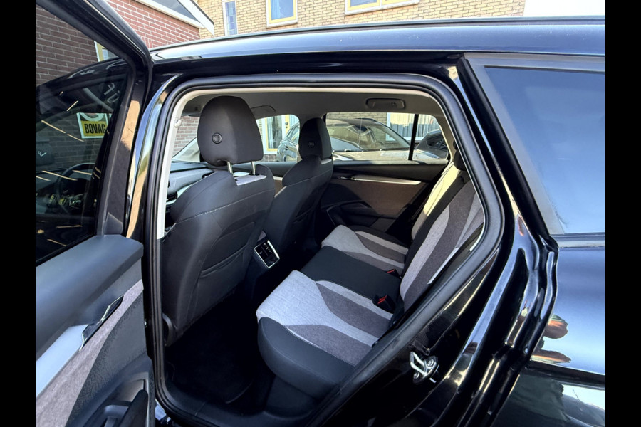 Škoda ENYAQ iV 60 First Edition SOH 93.4%, Camera, Stoel/Stuurverwarming
