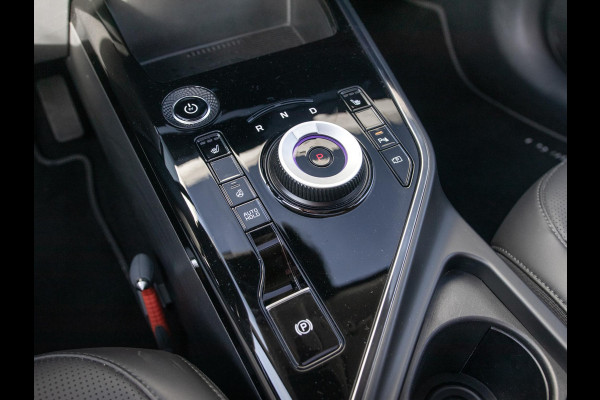 Kia Niro EV Plus 64.8 kWh l Stoel Stuurverwarming l Lederlook bekleding l SOH 99,1% l