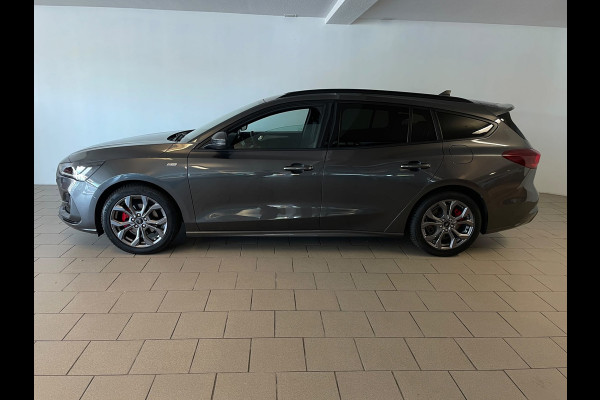 Ford FOCUS Wagon 1.0 EcoBoost Hybrid ST Line Style NW MODEL STUUR EN STOEL VERWARMING TREKHAAK CLIMA CRUISE APPLE CARPLAY