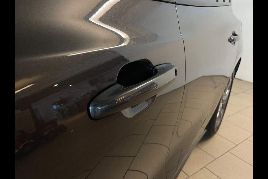 Ford FOCUS Wagon 1.0 EcoBoost Hybrid ST Line Style NW MODEL STUUR EN STOEL VERWARMING TREKHAAK CLIMA CRUISE APPLE CARPLAY