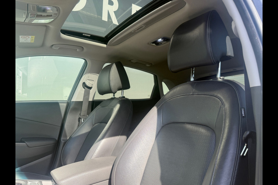 Hyundai Kona EV Premium 64 kWh 100% SOH SCHUIFDAK|TREKHAAK WARMTEPOMP