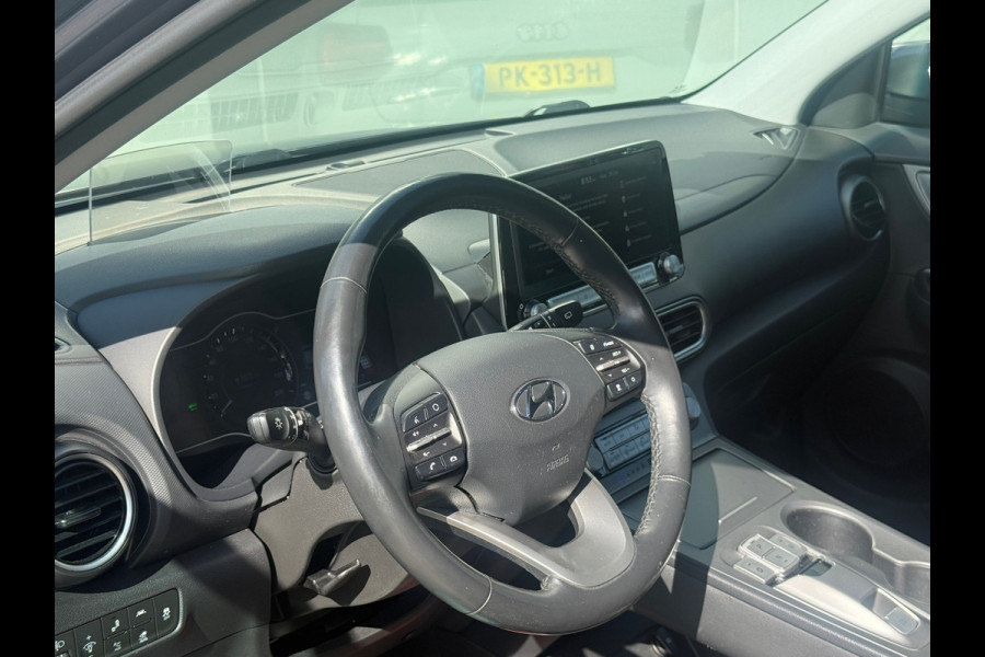 Hyundai Kona EV Premium 64 kWh 100% SOH SCHUIFDAK|TREKHAAK WARMTEPOMP