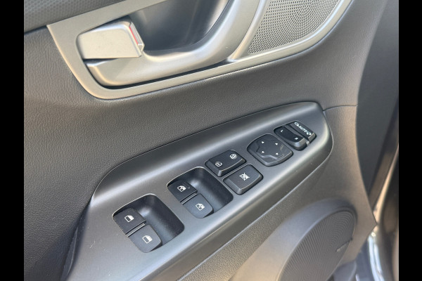 Hyundai Kona EV Premium 64 kWh 100% SOH SCHUIFDAK|TREKHAAK WARMTEPOMP