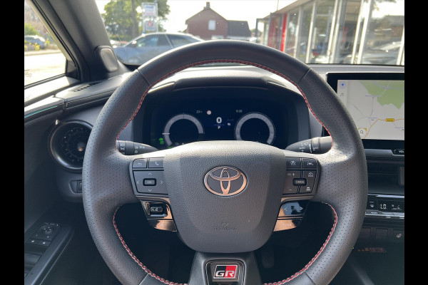 Toyota C-HR 2.0 PHEV GR Sport | JBL, Geheugenfunctie, Stoel + Stuurverwarming, Groot scherm, 19 inch, Blind spot, Parkeersensoren