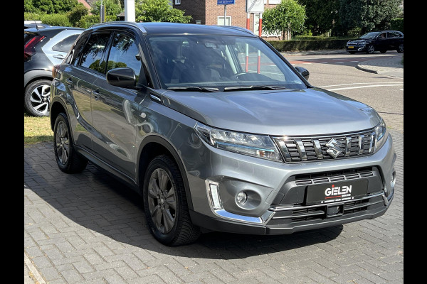 Suzuki Vitara 1.4 Boosterjet Smart Hybrid Select Two-Tone | Dodehoekherkenning, CarPlay, Camera, Stoelverwarming, 1500KG Trekgewicht