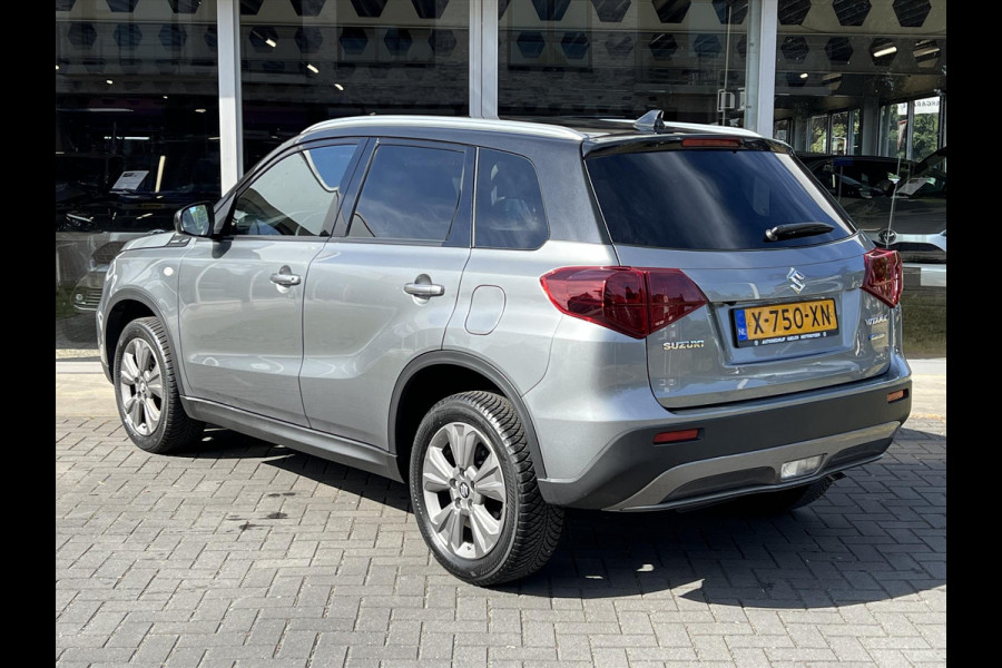 Suzuki Vitara 1.4 Boosterjet Smart Hybrid Select Two-Tone | Dodehoekherkenning, CarPlay, Camera, Stoelverwarming, 1500KG Trekgewicht