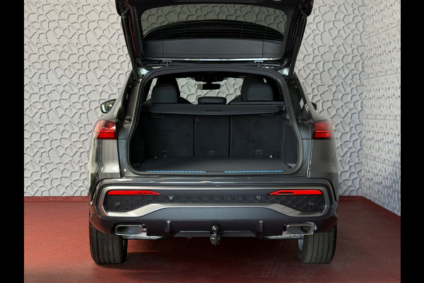 Audi Q5 2.0 TFSI E-HYBRID PANO LEER 360CAM PAS.DISPLAY TREKHAAK QUATTRO 300 PK S-EDITION MATRIXX LED ELEK.STOEL. S-LINE S LINE