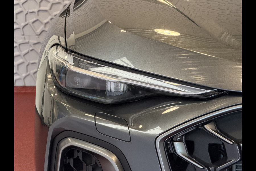Audi Q5 2.0 TFSI E-HYBRID PANO LEER 360CAM PAS.DISPLAY TREKHAAK QUATTRO 300 PK S-EDITION MATRIXX LED ELEK.STOEL. S-LINE S LINE