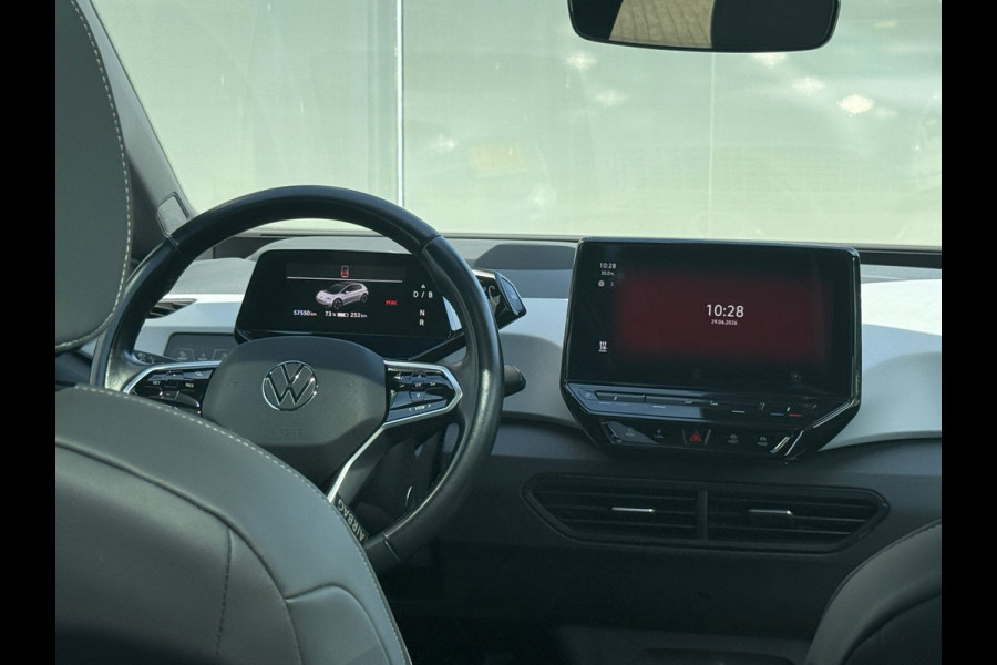 Volkswagen ID.3 First Max 58 kWh 93% soh Pano|Memory|Camera|Stoelverwarming