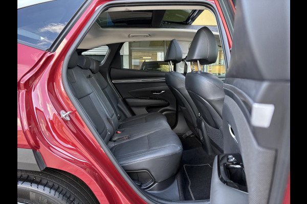 Hyundai Tucson 1.6 T-GDI PHEV Premium Sky 4WD | VOL! | Panoramadak | Stoelverwarming/ventilatie | Krell audio