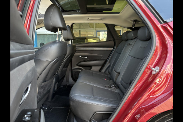 Hyundai Tucson 1.6 T-GDI PHEV Premium Sky 4WD | VOL! | Panoramadak | Stoelverwarming/ventilatie | Krell audio