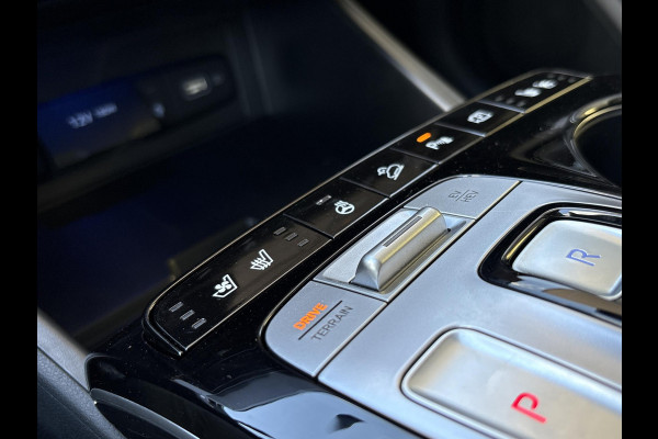 Hyundai Tucson 1.6 T-GDI PHEV Premium Sky 4WD | VOL! | Panoramadak | Stoelverwarming/ventilatie | Krell audio