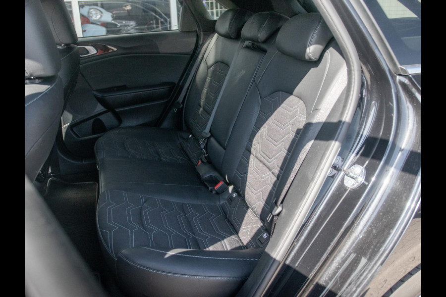 Kia Ceed 1.0 T-GDi Design Edition l JBL Premium soundsystem l Stoel Stuurwielverwarming l