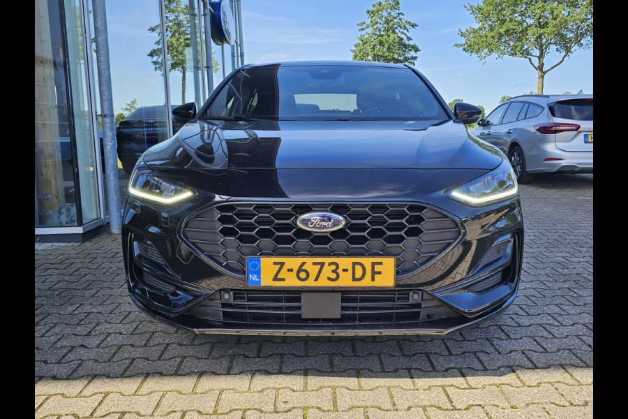 Ford Focus 1.0 EcoBoost Hybrid ST Line X 155 pk automaat | Full led | Adaptrive cruise | Dodehoekdetectie | Camera | 18'' | Virtual cockpit | Keyless etc.