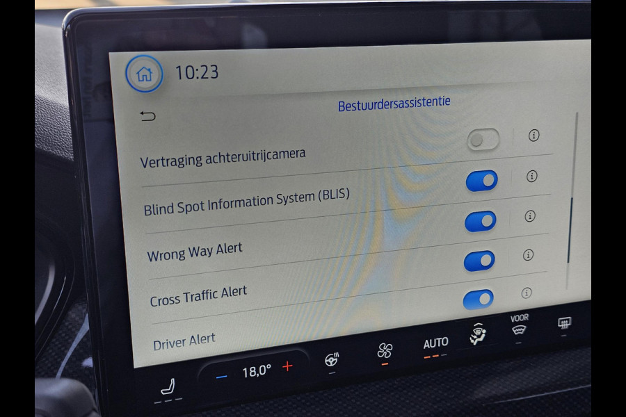 Ford Focus 1.0 EcoBoost Hybrid ST Line X 155 pk automaat | Full led | Adaptrive cruise | Dodehoekdetectie | Camera | 18'' | Virtual cockpit | Keyless etc.