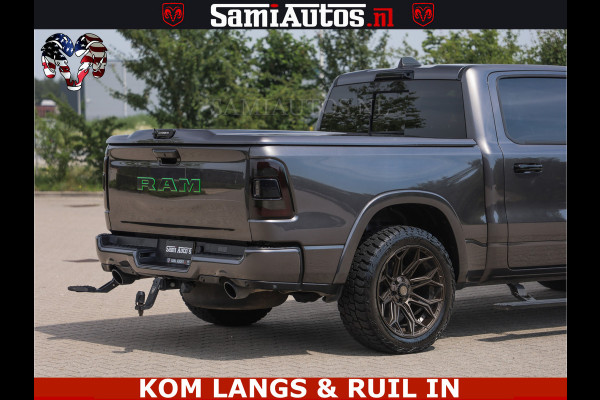 Dodge Ram 1500 LIMITED 5.7 V8 | GRANITE KLEUR | BRONS 4PLAY WIELEN | HUD | MEGA DIK | LUCHTVERING | VOLLE PICK UP | CREW CAB 5 PERSOONS GRIJS KENTEKEN | DUBBELE CABINE |